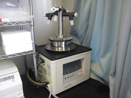 凍結乾燥機　（EYELA FDU-1200）